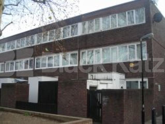 			4 Bedroom, 1 bath, 1 reception Flat			 Turpin Way, ARCHWAY N19